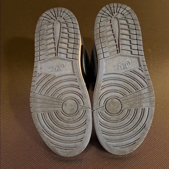 Jordan Kids' Sneakers in Black and Blue - Picture 5 of 5